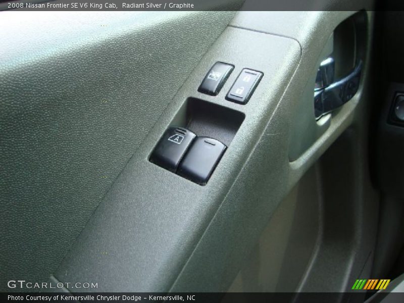 Radiant Silver / Graphite 2008 Nissan Frontier SE V6 King Cab