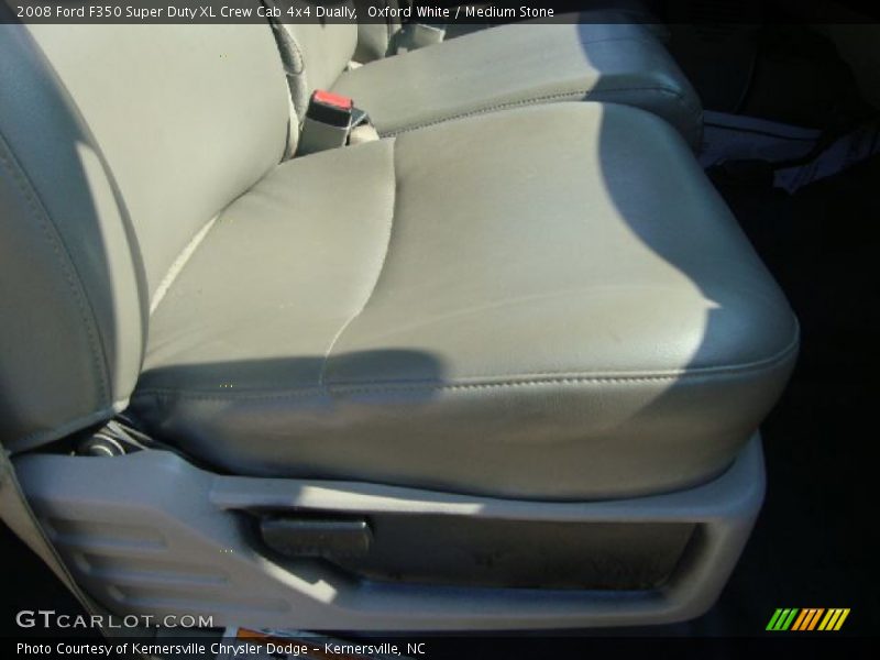 Oxford White / Medium Stone 2008 Ford F350 Super Duty XL Crew Cab 4x4 Dually