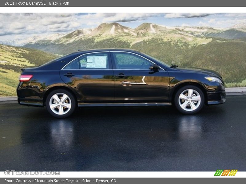 Black / Ash 2011 Toyota Camry SE