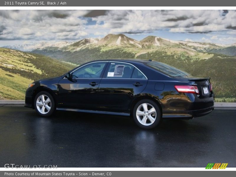 Black / Ash 2011 Toyota Camry SE