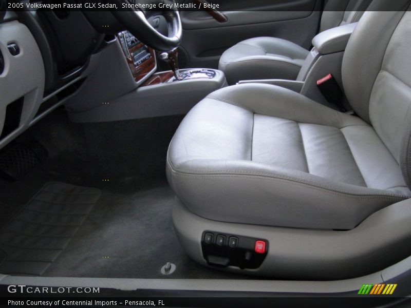 Stonehenge Grey Metallic / Beige 2005 Volkswagen Passat GLX Sedan