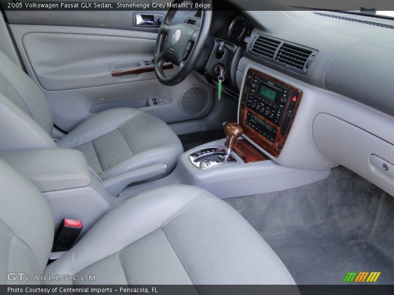  2005 Passat GLX Sedan Beige Interior