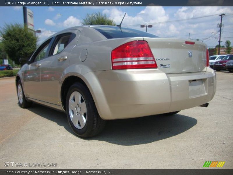 Light Sandstone Metallic / Dark Khaki/Light Graystone 2009 Dodge Avenger SXT