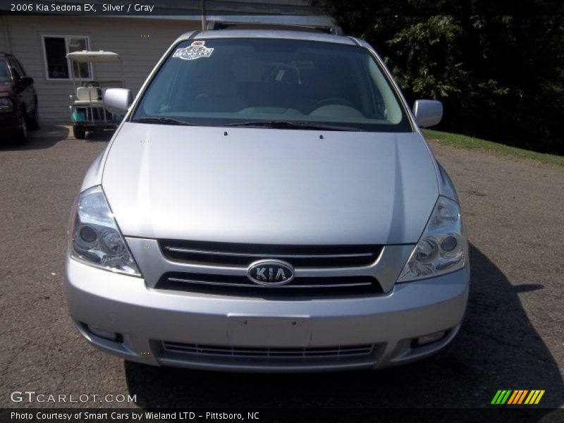 Silver / Gray 2006 Kia Sedona EX
