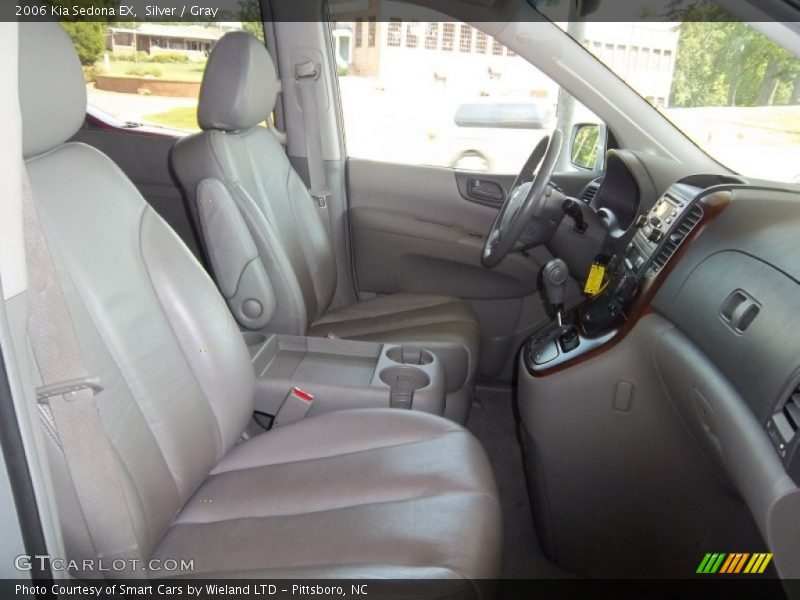 Silver / Gray 2006 Kia Sedona EX