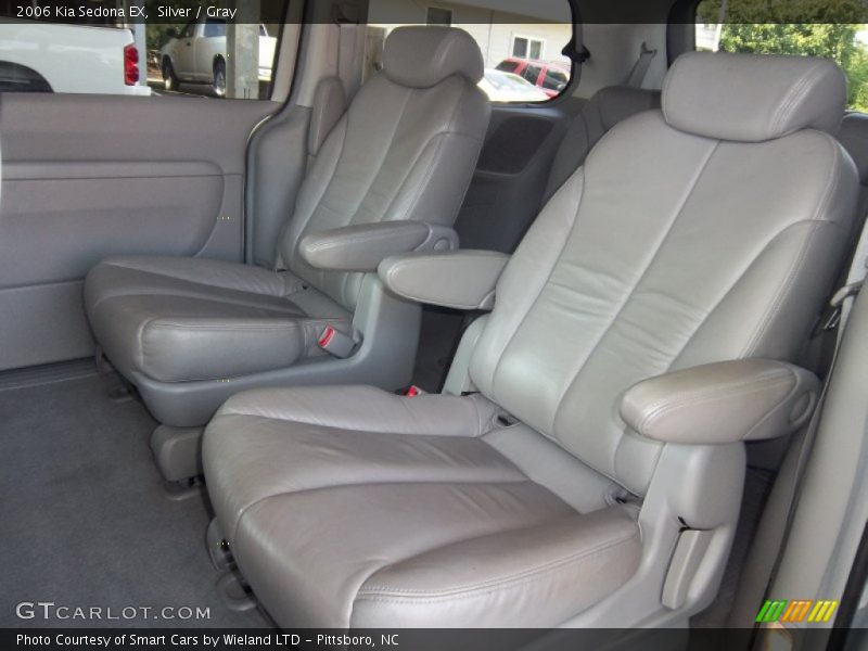 Silver / Gray 2006 Kia Sedona EX
