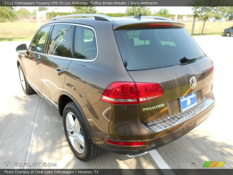 Toffee Brown Metallic / Black Anthracite 2012 Volkswagen Touareg VR6 FSI Lux 4XMotion