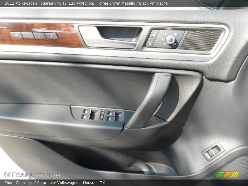 Toffee Brown Metallic / Black Anthracite 2012 Volkswagen Touareg VR6 FSI Lux 4XMotion