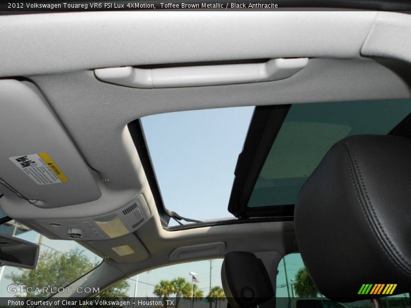 Toffee Brown Metallic / Black Anthracite 2012 Volkswagen Touareg VR6 FSI Lux 4XMotion