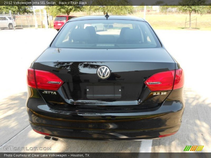 Black / Titan Black 2012 Volkswagen Jetta SEL Sedan