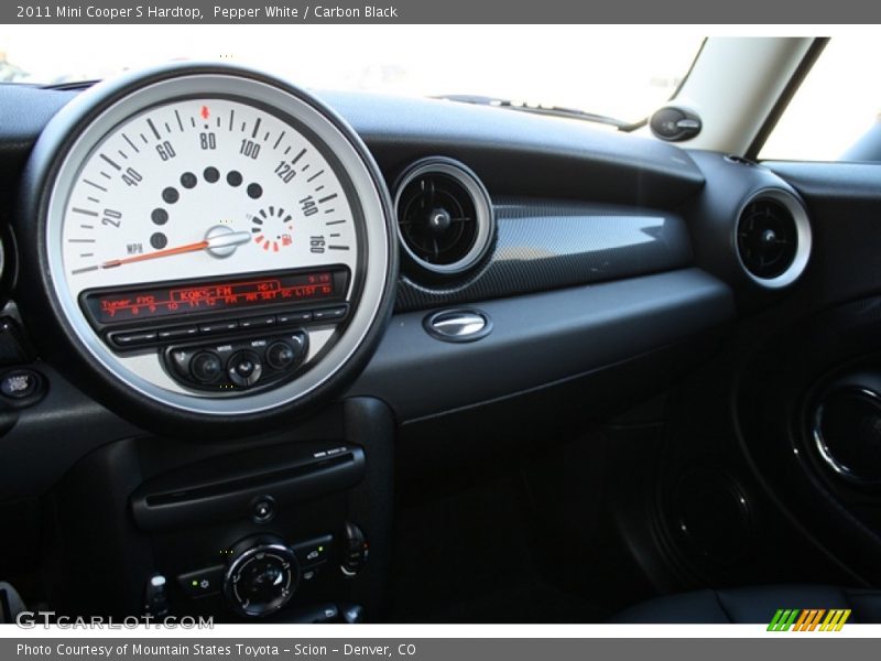 Pepper White / Carbon Black 2011 Mini Cooper S Hardtop