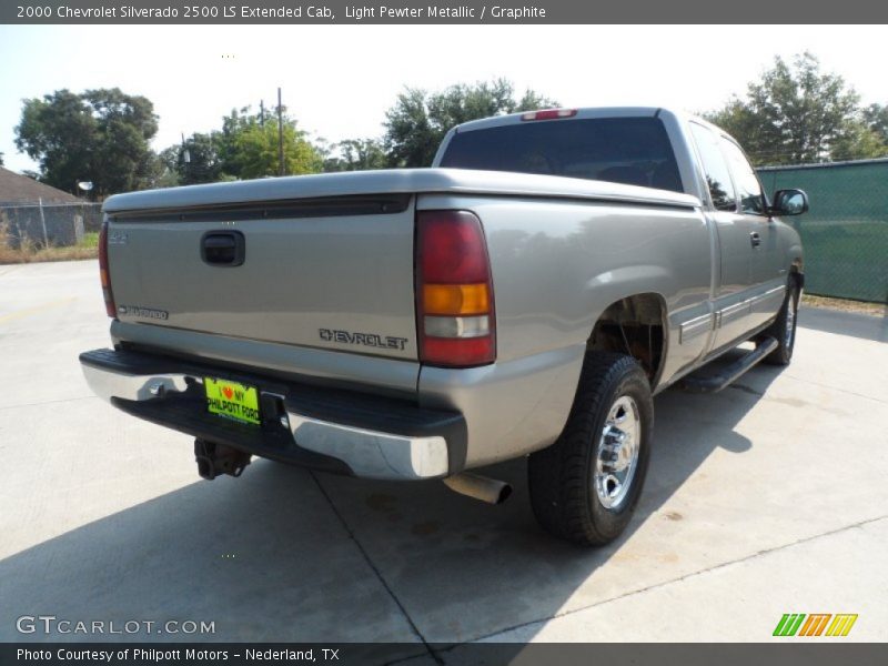 Light Pewter Metallic / Graphite 2000 Chevrolet Silverado 2500 LS Extended Cab