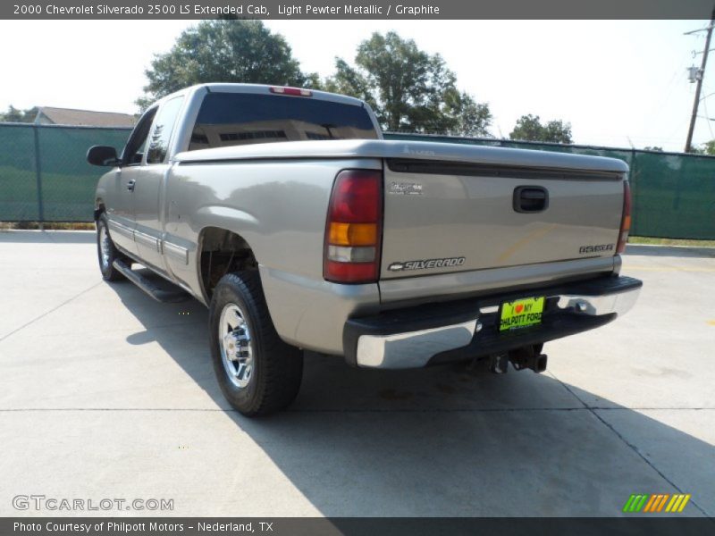 Light Pewter Metallic / Graphite 2000 Chevrolet Silverado 2500 LS Extended Cab