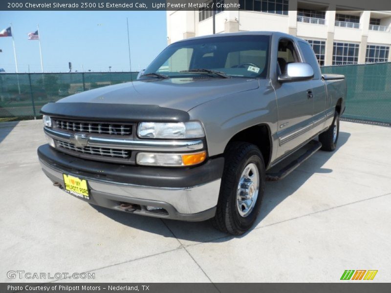 Light Pewter Metallic / Graphite 2000 Chevrolet Silverado 2500 LS Extended Cab
