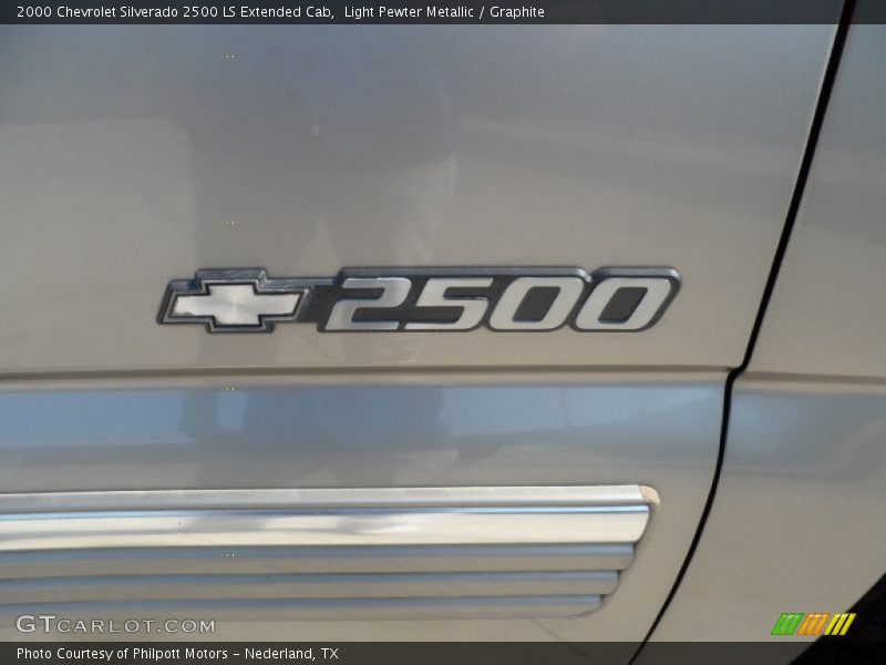  2000 Silverado 2500 LS Extended Cab Logo
