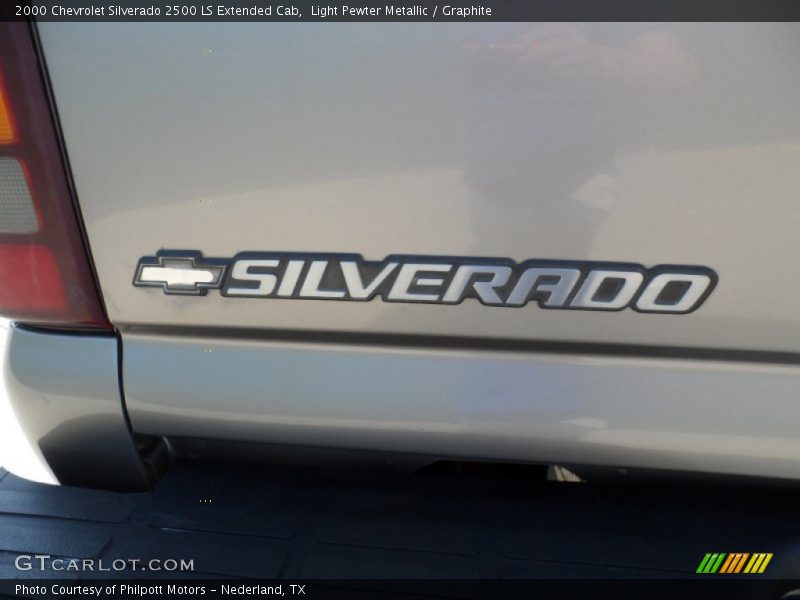  2000 Silverado 2500 LS Extended Cab Logo