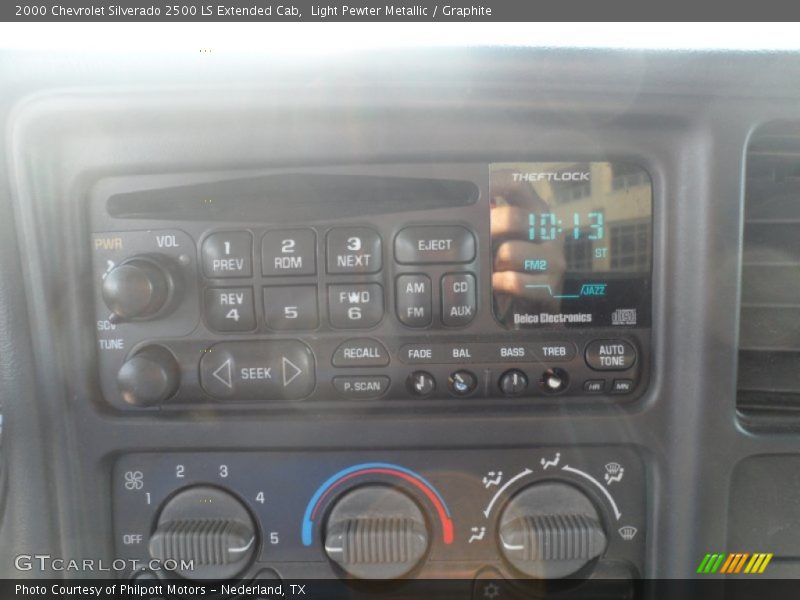 Audio System of 2000 Silverado 2500 LS Extended Cab
