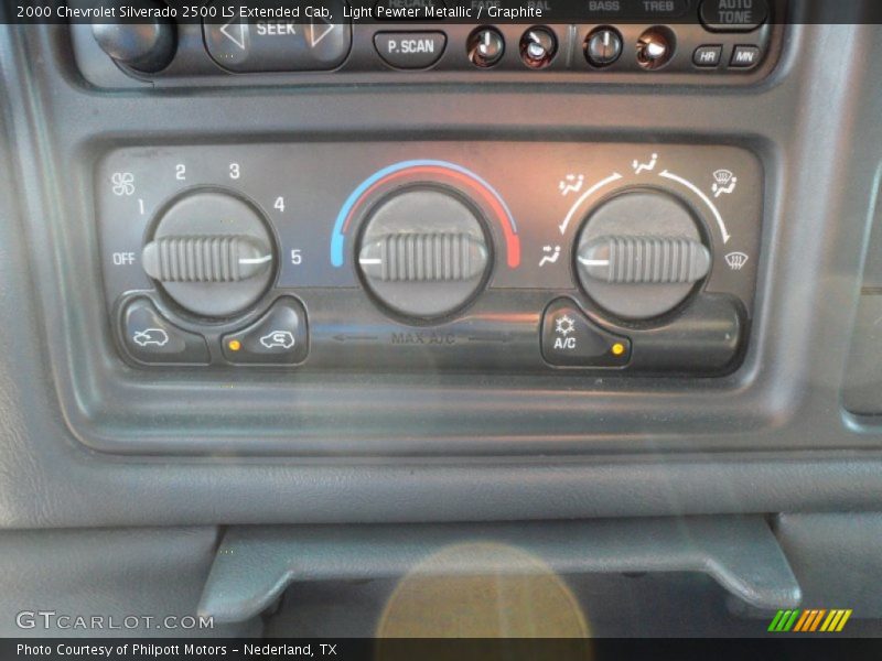 Light Pewter Metallic / Graphite 2000 Chevrolet Silverado 2500 LS Extended Cab