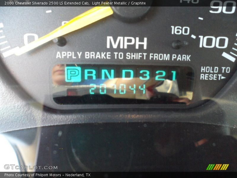 Light Pewter Metallic / Graphite 2000 Chevrolet Silverado 2500 LS Extended Cab