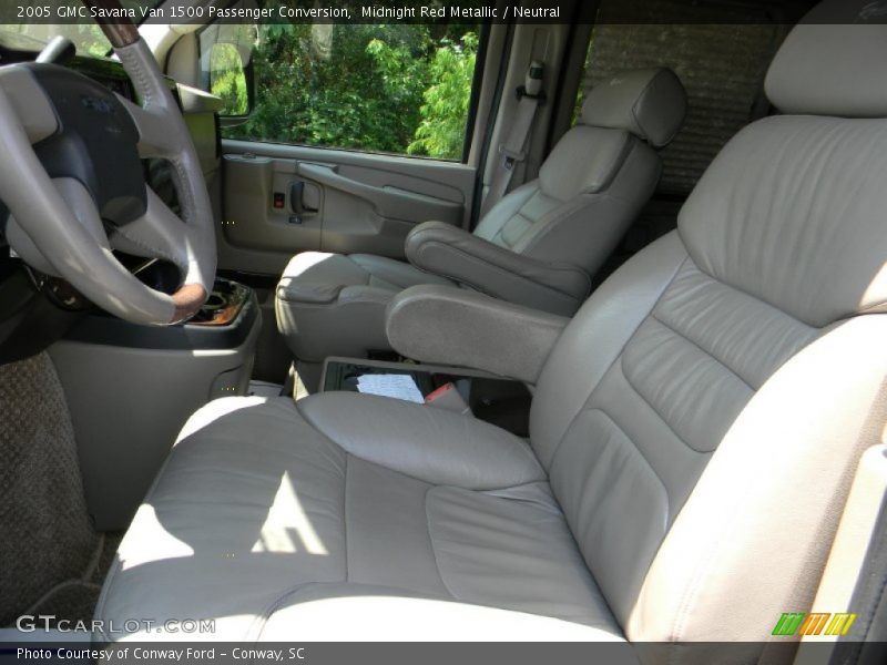 Midnight Red Metallic / Neutral 2005 GMC Savana Van 1500 Passenger Conversion
