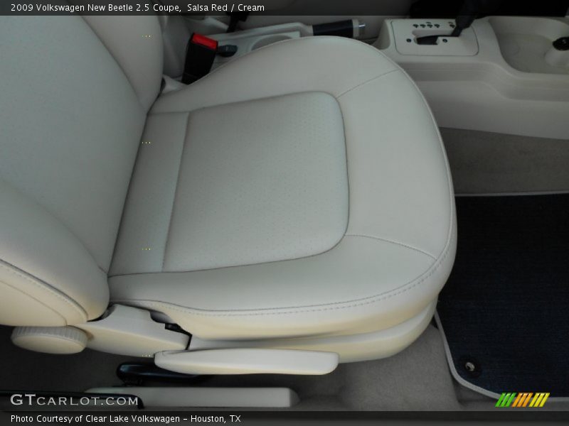 Salsa Red / Cream 2009 Volkswagen New Beetle 2.5 Coupe