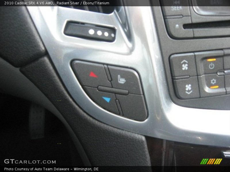 Radiant Silver / Ebony/Titanium 2010 Cadillac SRX 4 V6 AWD