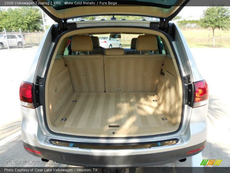 White Gold Metallic / Pure Beige 2008 Volkswagen Touareg 2 VR6