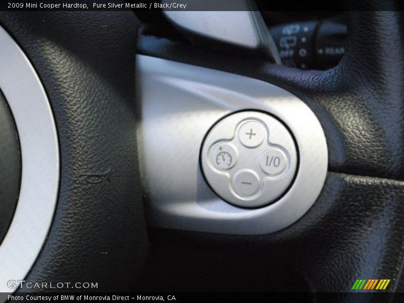 Pure Silver Metallic / Black/Grey 2009 Mini Cooper Hardtop