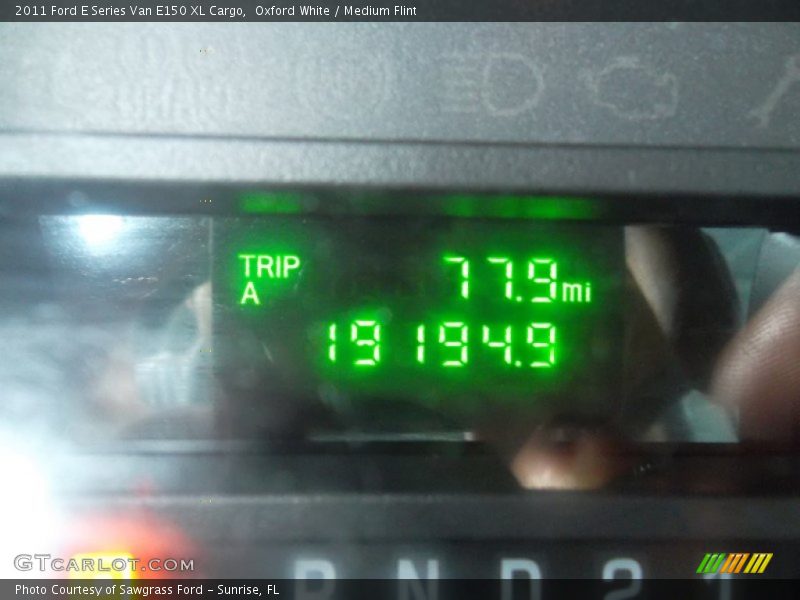 Oxford White / Medium Flint 2011 Ford E Series Van E150 XL Cargo