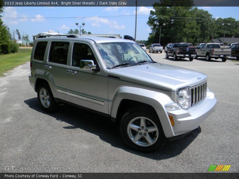 Bright Silver Metallic / Dark Slate Gray 2010 Jeep Liberty Limited 4x4