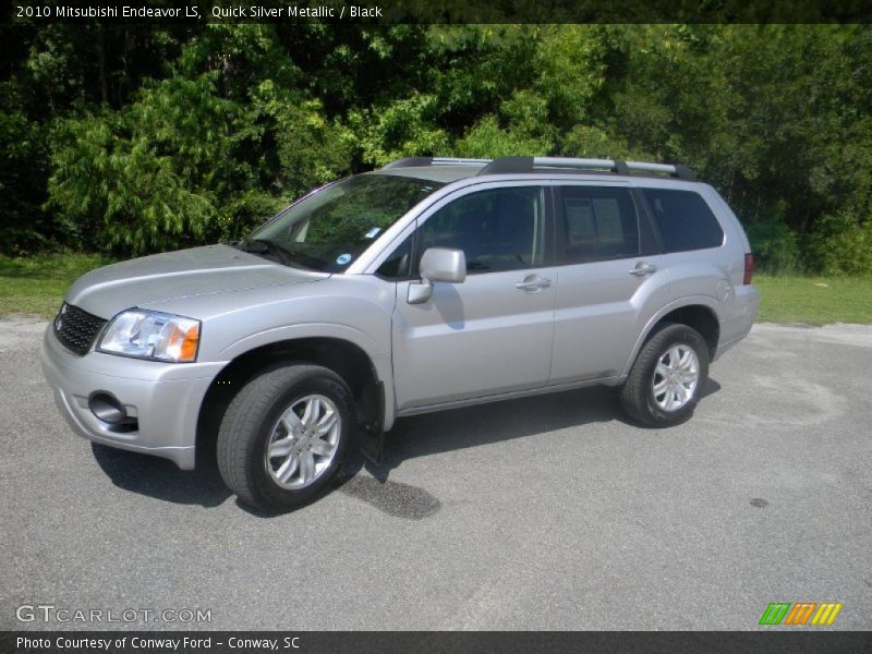 Quick Silver Metallic / Black 2010 Mitsubishi Endeavor LS