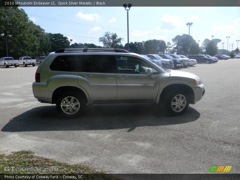 Quick Silver Metallic / Black 2010 Mitsubishi Endeavor LS