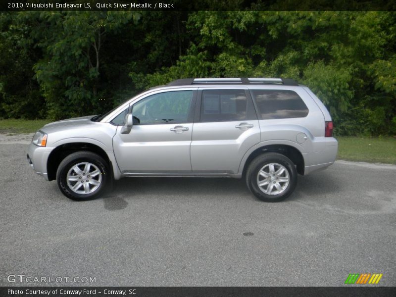 Quick Silver Metallic / Black 2010 Mitsubishi Endeavor LS
