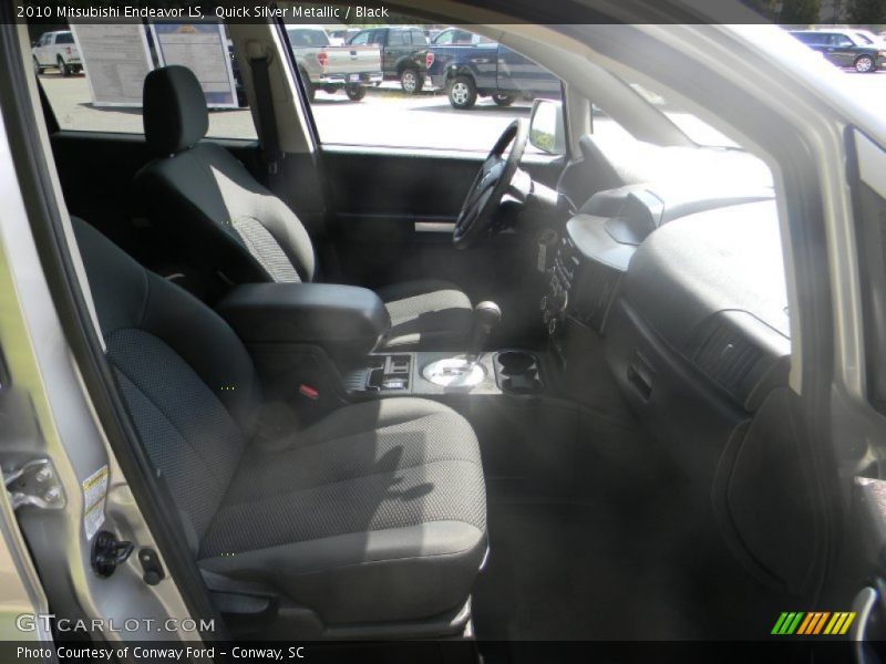 Quick Silver Metallic / Black 2010 Mitsubishi Endeavor LS
