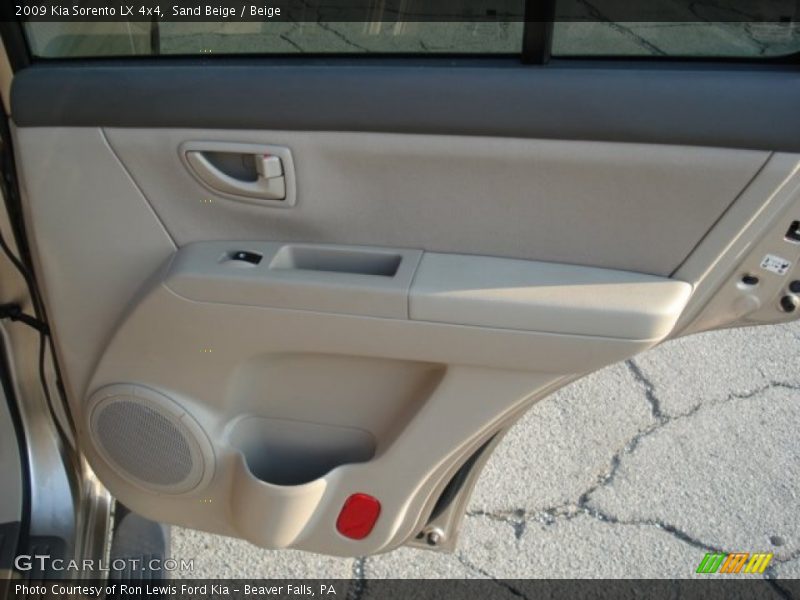 Sand Beige / Beige 2009 Kia Sorento LX 4x4