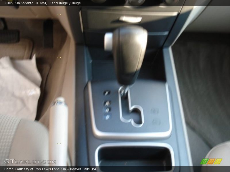 Sand Beige / Beige 2009 Kia Sorento LX 4x4
