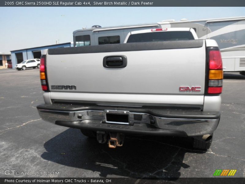 Silver Birch Metallic / Dark Pewter 2005 GMC Sierra 2500HD SLE Regular Cab 4x4