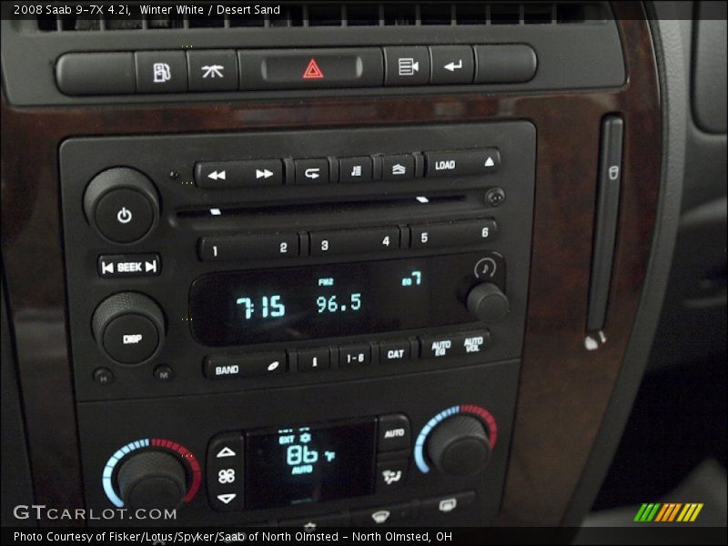 Winter White / Desert Sand 2008 Saab 9-7X 4.2i