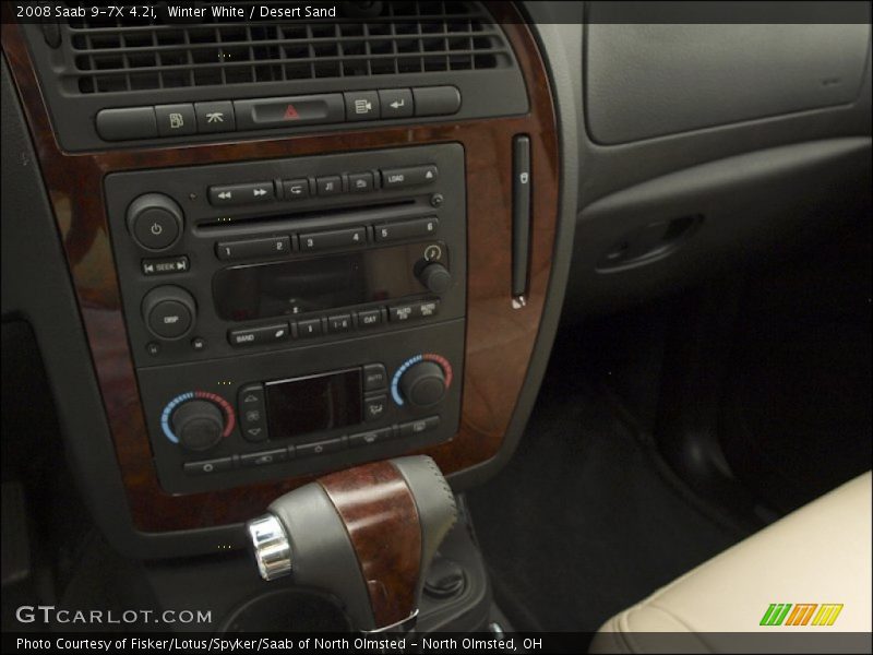Winter White / Desert Sand 2008 Saab 9-7X 4.2i