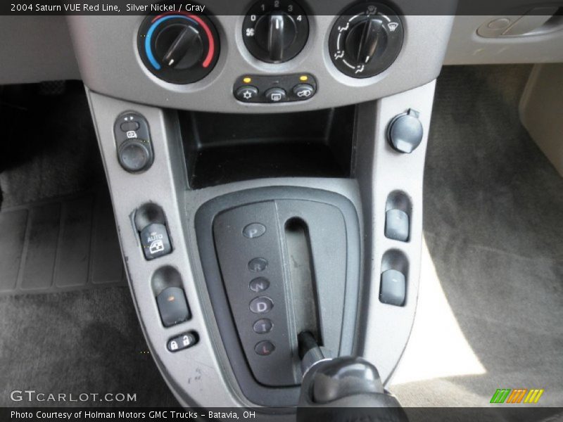 Silver Nickel / Gray 2004 Saturn VUE Red Line