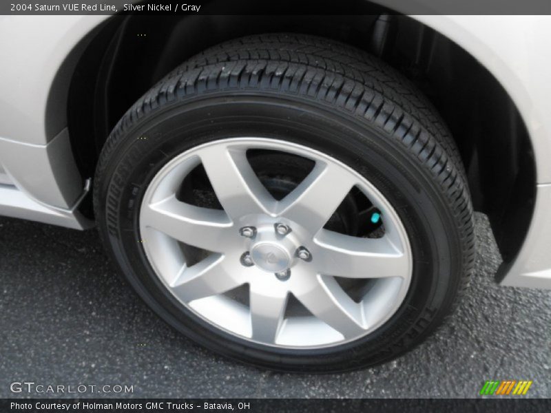 Silver Nickel / Gray 2004 Saturn VUE Red Line