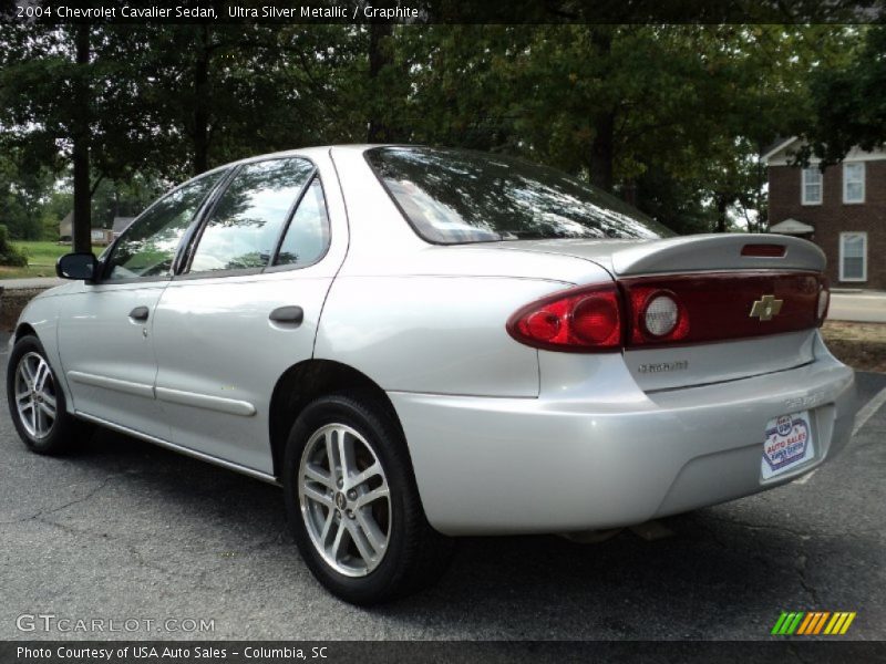 Ultra Silver Metallic / Graphite 2004 Chevrolet Cavalier Sedan