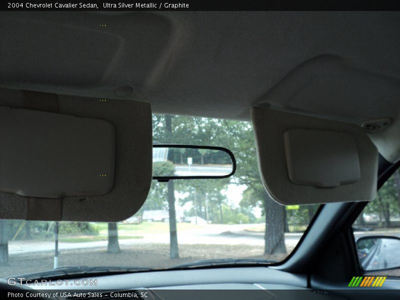 Ultra Silver Metallic / Graphite 2004 Chevrolet Cavalier Sedan