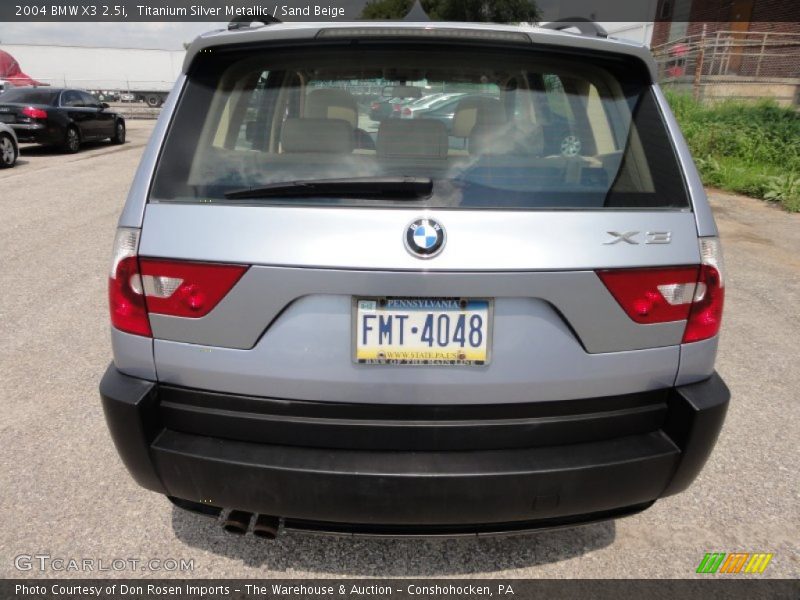 Titanium Silver Metallic / Sand Beige 2004 BMW X3 2.5i