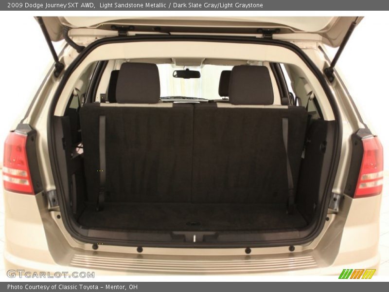 Light Sandstone Metallic / Dark Slate Gray/Light Graystone 2009 Dodge Journey SXT AWD