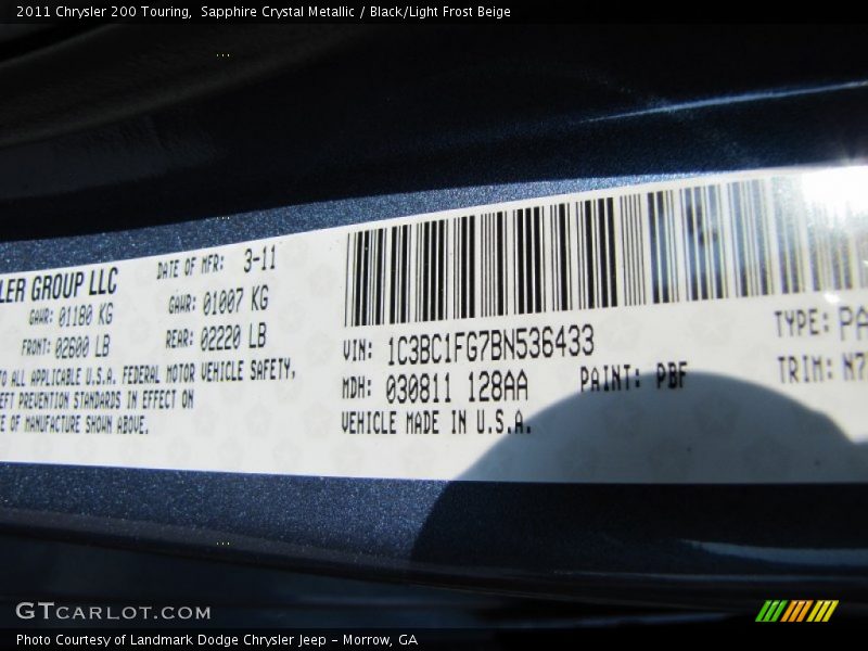 Sapphire Crystal Metallic / Black/Light Frost Beige 2011 Chrysler 200 Touring