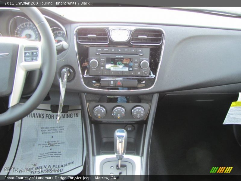 Bright White / Black 2011 Chrysler 200 Touring