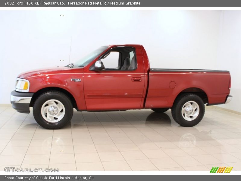 Toreador Red Metallic / Medium Graphite 2002 Ford F150 XLT Regular Cab