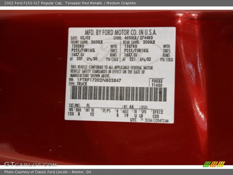 Toreador Red Metallic / Medium Graphite 2002 Ford F150 XLT Regular Cab