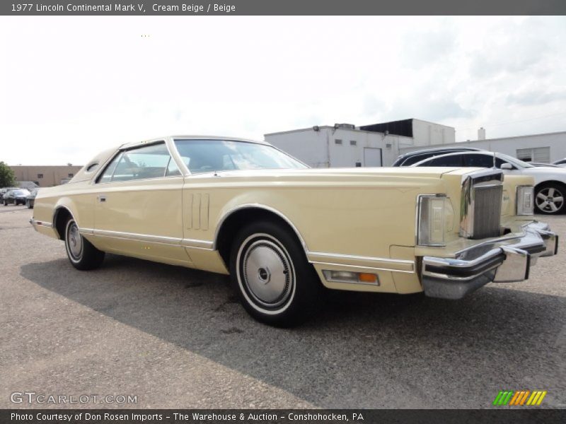 Cream Beige / Beige 1977 Lincoln Continental Mark V